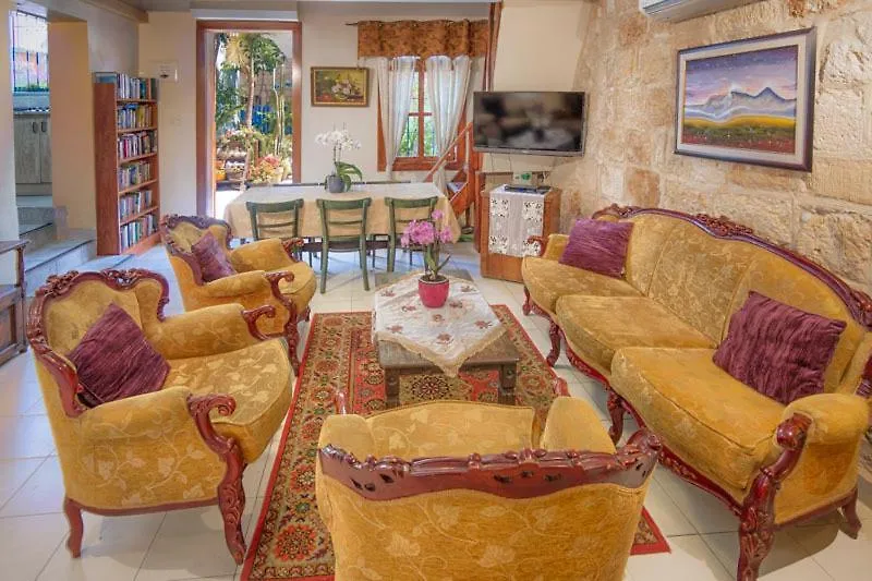 Port Inn Haifa Guest house